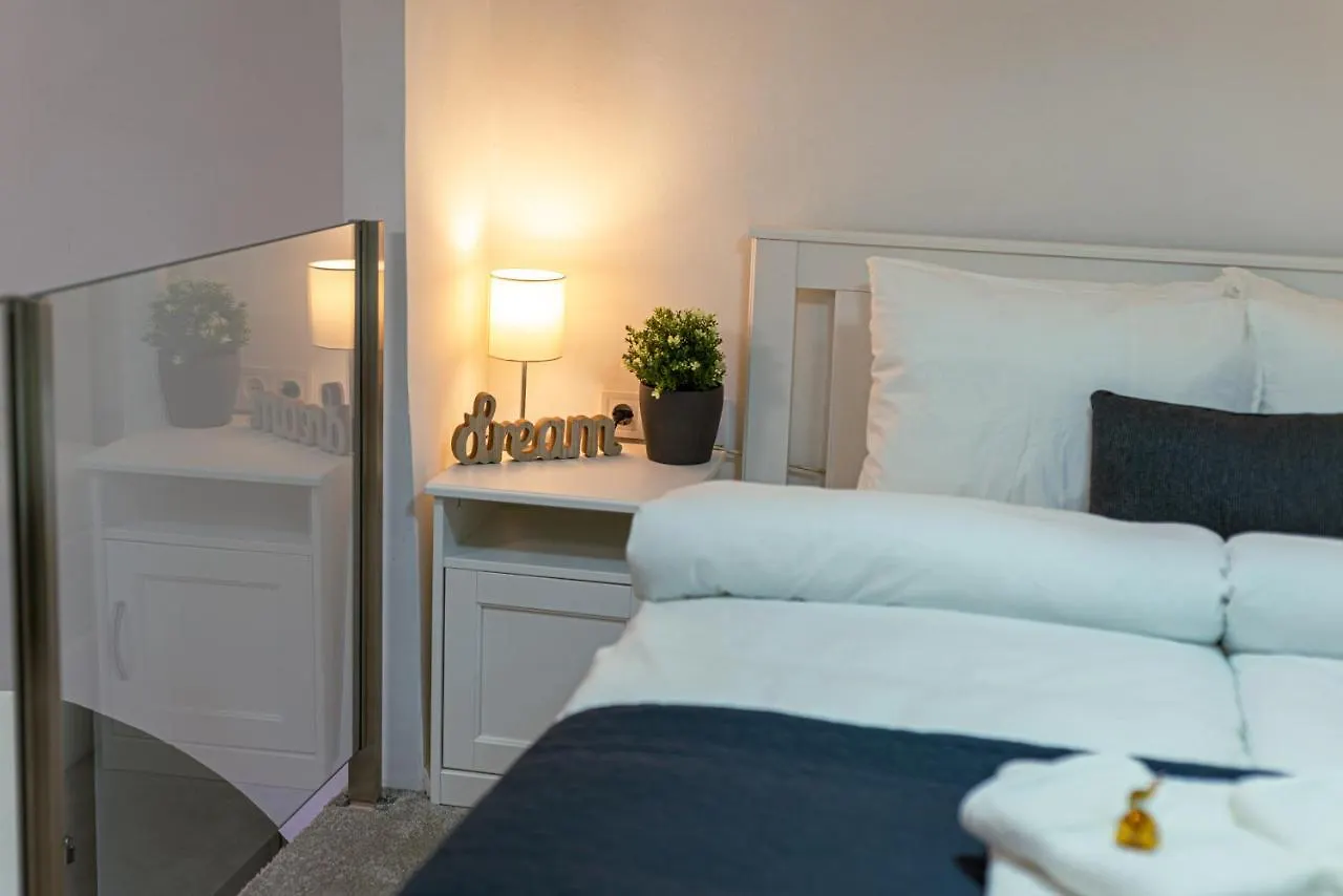 Bella Mia - Entire Apartment Near Liszt Ferenc Ter Budapest Ungarn