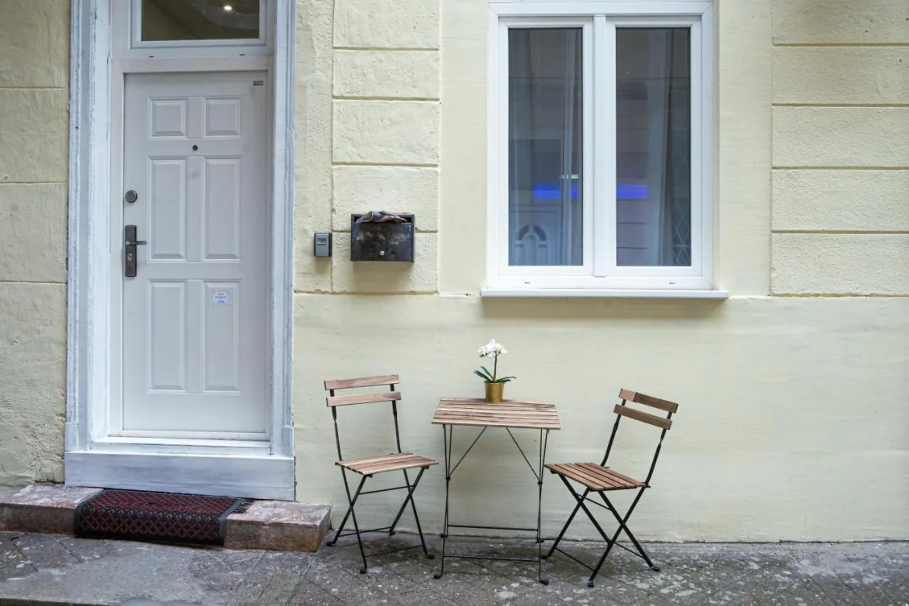 Bella Mia - Entire Apartment Near Liszt Ferenc Ter Budapest Ungheria